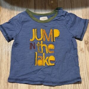 Mud Pie Blue and Yellow 'Jump in the Lake' Tee